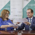González y Sobremonte, durante la firma del convenio.-SANTI OTERO