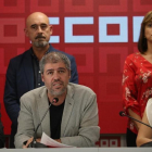 Unai Sordo, secretario general de CCOO, y otris miembros de la comisión ejecutiva del sindicato, esta tarde-DAVID CASTRO