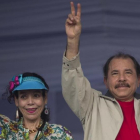 Daniel Ortega y Rosario Murillo.-AP / ESTEBAN FÉLIX