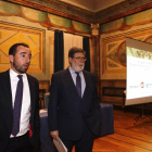 El presidente de Cecale, Santiago Aparicio, y el presidente de la Asociación de Jóvenes Empresarios de Castilla y León, Iván Ledesma (I), inauguran el encuentro empresarial 'El camino de la financiación: dificultades y retos'-Ical