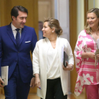 La vicepresidenta y portavoz de la Junta de Castilla y León, Rosa Valdeón; el consejero de Fomento y Medio Ambiente, Juan Carlos Suárez-Quiñones, y la consejera de Hacienda de la Junta, Pilar del Olmo, comparecen en rueda de prensa posterior al Consejo.-ICAL