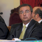 Fermín Guerrero, el abogado de la policía local Raquel Gago.-E. M.