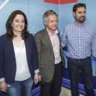 Esther Peñalba, Luis Escribano y Daniel de la Rosa, el pasado domingo tras las elecciones primarias.-SANTI OTERO