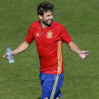 Piqué, en un entrenamiento de España en Saint Martín de Ré.-REUTERS / ALBERT GEA