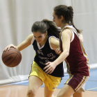 Imagen de un partido de baloncesto femenino en el Talamillo-Santi Otero