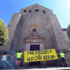 Los vecinos de Mazuela celebran haber conseguido casi 13.000 euros para reparar su iglesia. ICAL