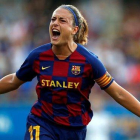 Alexia festeja el primer gol del Barça al Tacón, el primero del Barça femenino en el estadio Johan Cruyff.-EFE / ALBERTO ESTÉVEZ