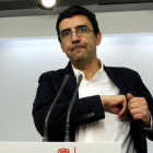 El portavoz de la gestora del PSOE, Mario Jiménez, el pasado 10 de octubre en la sede del partido.-JUAN MANUEL PRATS