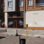 La zona del Paseo de la Epitafia es de las más perjudicadas por los actos de vandalismo.-G.G.