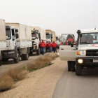 Un convoy de ayuda humanitaria de la Media Luna Roja en Siria.-AFP