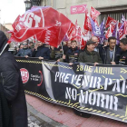 Concentración de los sindicatos para reivindicar más prevención en el ámbito laboral.-RAÚL G. OCHOA