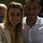 Rodrigo Espíndola, junto a su esposa.-TWITTER