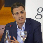 El secretario general del PSOE, Pedro Sánchez, durante un acto de campaña en Santa Cruz de Tenerife.-Foto: EFE / RAMÓN DE LA ROCHA