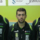 Vílchez, Ausín y Conic posan en el pabellón de Oroso antes de comenzar el partido-BURGOS TM