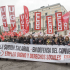 La manifestación de Burgos, que se repitió en todas las capitales de la región, arrancó en la plaza del Cid.-SANTI OTERO