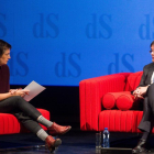 Carles Puigdemont, durante la entrevista en un teatro de Amberes.-/ STEPHANIE LECOCQ (EPA)