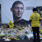 Dolor en Argentina por la desaparición de Emiliano Sala.-AP