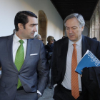 El consejero de Fomento y Medio Ambiente, Juan Carlos Suárez-Quiñones, asiste a la jornada 'Sociedad digital'-Ical