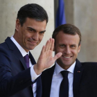 El presidente Pedro Sánchez recibido por su homólogo francés, Emmanuel Macron-THIBAULT CAMUS
