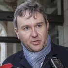 Lacalle, tras registrar en la Subdelegación del Gobierno la solicitud de entrevista para Fomento el pasado 30 de octubre.-SANTI OTERO