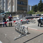 Imagen de la estructura desplomada sobre la avenida del Cid.-RAÚL G. OCHOA