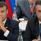 Macron y Bolsonaro, durante la cumbre del G-20 en Osaka.-JACQUES WITT (AFP)