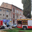 Intervención de los Bomberos de Burgos en la calle Tenerías. BOMBEROS DE BURGOS