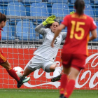 Vicky Losada marca el 1-0 ante Portugal.-AFP / DANIEL MIHAILESCU