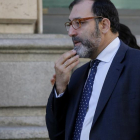 El juez Eloy Velasco llega a la Audiencia Nacional, en una imagen de septiembre del 2015.-JOSE LUIS ROCA