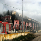 La fábrica de Embutidos Rodríguez tras el incendio.-ICAL