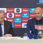Florentino Pérez y Zinedine Zidane, en la rueda de prensa en la que este último ha anunciado que deja el club.-REAL MADRID TV