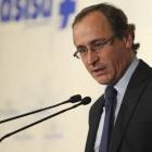 El ministro de Sanidad, Servicios Sociales e Igualdad, Alfonso Alonso.-ARCHIVO