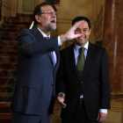 Rajoy, durante la presentación del presidente del PP andaluz, Juan Manuel Moreno, en los desayunos del Foro Nueva Economía, este miércoles.-Foto: DAVID CASTRO