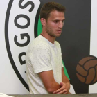Yagoba Beobide durante su presentación oficial como jugador del Burgos CF-Raúl G. Ochoa