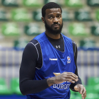Earl Clark. SAN PABLO BURGOS