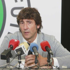 Patxi Salinas durante su presentación oficial.-RAÚL G. OCHOA