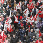 Decenas de personas durante una manifiestación sindical en una imagen de archivo.-RAÚL G. OCHOA