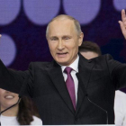 El presidente ruso durante un acto en el Megasport Sport Palace de Moscú.-IVAN SEKRETAREV / AP