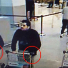 Los hermanos Khalid y Brahim El Bakraoui, identificados como autores del ataque al aeropuerto. A la derecha, el tercer sospechoso.-