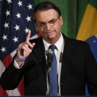El presidente de Brasil, Jair Bolsonaro, en su intervención de la Cámara de Comercio de Whasington.-SUSAN WALSH (AP)