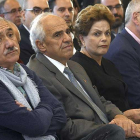 Pepe Álvarez, Ernesto Semper, Dilma Roussef y Evelio Angulo, ayer, en la sala Polisón del Teatro Principal, durante la jornada sobre diálogo social de UGT en Burgos.-ICAL