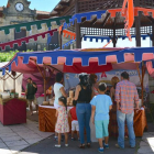 El mercadillo medieval estuvo muy animado durante toda la jornada.-R. F.