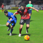 Álex García jugó los 90 minutos en Riazor.-JOSÉ ESTEBAN EGURROLA