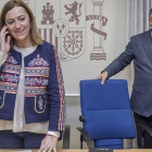 Virginia Barcones y Pedro de la Fuente, ayer, antes de la rueda de prensa en la Subdelegación del Gobierno.-SANTI OTERO