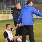 José Manuel Pérez momentos después de romperse el cruzado ante el Izarra.-ISRAEL L. MURILLO