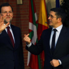El presidente del Gobierno en funciones, Mariano Rajoy, junto al presidente del Congreso, Patxi López, en una foto de archivo.-DAVID CASTRO