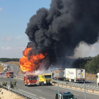 La cisterna ardió rápidamente al prenderse el pentano generando una gran bola de fuego y una espesa nube de humo, que no era tóxico.-ISRAEL L. MURILLO