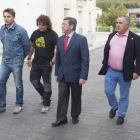 El concejal y el alcalde (izq) junto a Rico y De los Mozos-R. O.