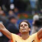 Nadal celebra su victoria ante el italiano Fognini en el torneo de Barcelona, el pasado 22 de abril-AP / MANU FERNÁNDEZ