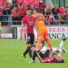 El Mirandés vio cómo el Real Mallorca celebró el ascenso en Anduva tras el empate.-JOSÉ ESTEBAN EGURROLA